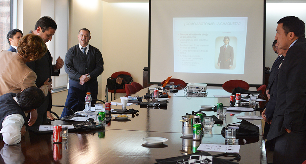 taller de imagen corporativa larrain vial septiembre 2015