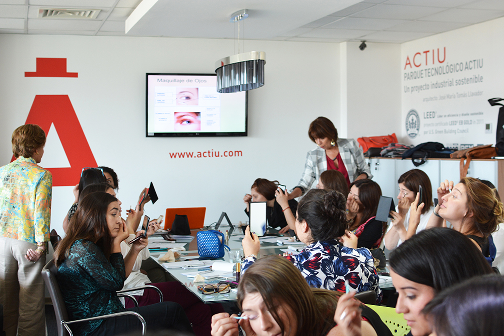 taller de imagen corporativa multioficina diciembre 2015